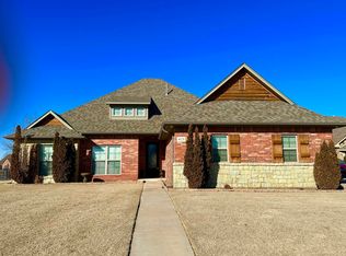 4928 Hampton Ct, Enid, OK 73703