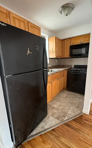 873 Union Ave #1 — Photo 3