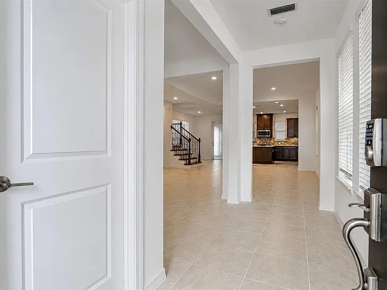 16277 Honey Harvest St — Photo 7