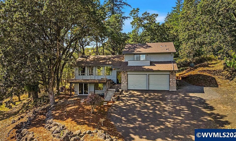 1st image of 2565 W Thornton Lake Dr NW