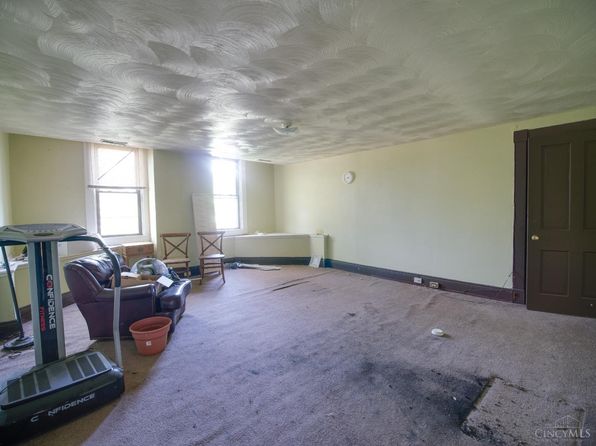 cincinnati-ohio-439767867 picture