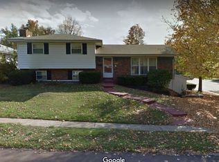 1600 Saint Anthony Ln, Florissant, MO 63033