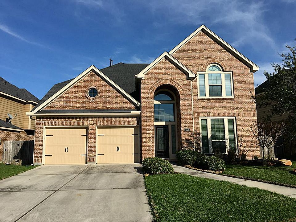 2nd image of 1326 Laura Hills Ln