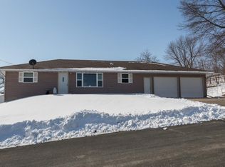 309 Hilltop Dr, Goodhue, MN 55027