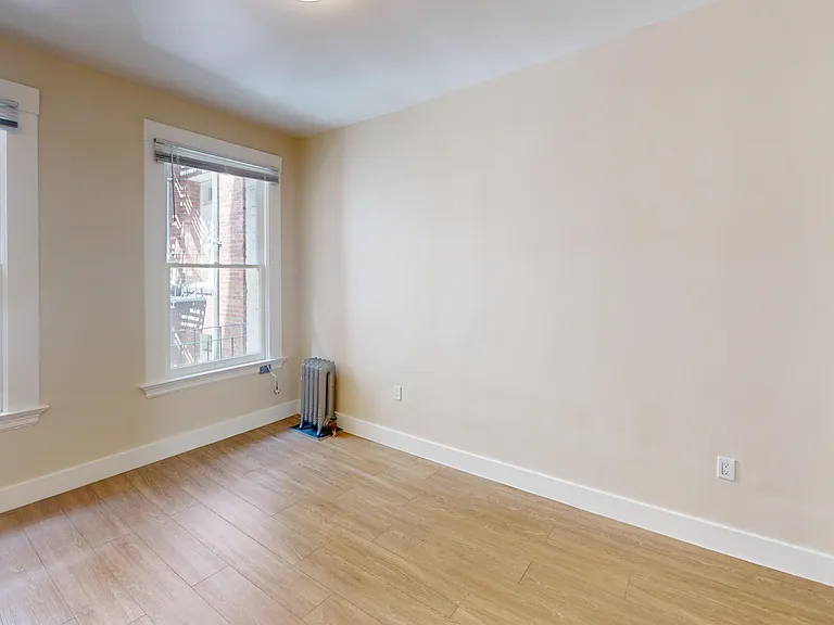1020 Post Street — Photo 15
