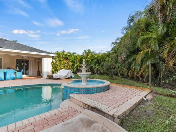 1902 SW Leafy Road, Port St Lucie, FL 34953