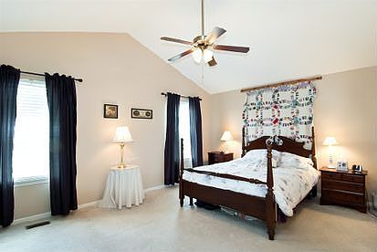 5th image of 2940 Glacier Way Unit B