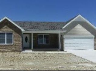 625 School Dr, Bourbonnais, IL 60914