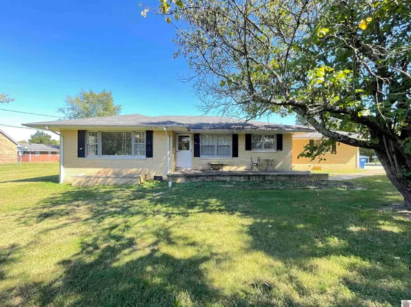 1905 Main St, Benton, KY 42025