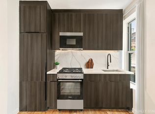 235 E 21st St UNIT 19, New York, NY 10010
