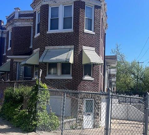 3rd image of 1125 Wagner Ave