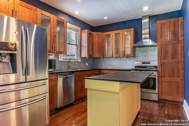 350 Carnahan St — Photo 6