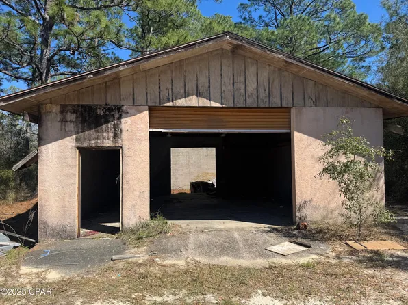 510 Spikes Rd, Southport, FL 32409
