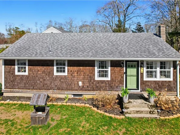 44 Old Stone Church Rd, Little Compton, RI 02837