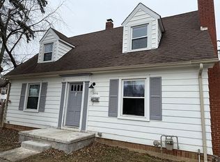 3416 Prairie Ave, Mattoon, IL 61938