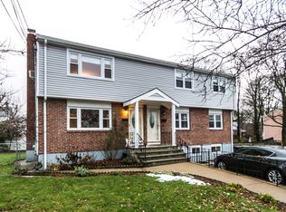 12 Vivian Dr, Watertown, MA 02472