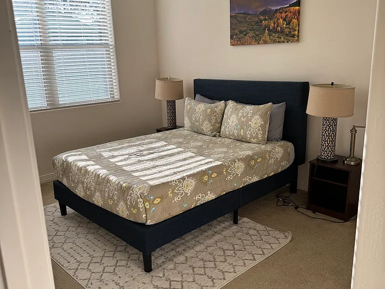 Upstairs bedroom 2