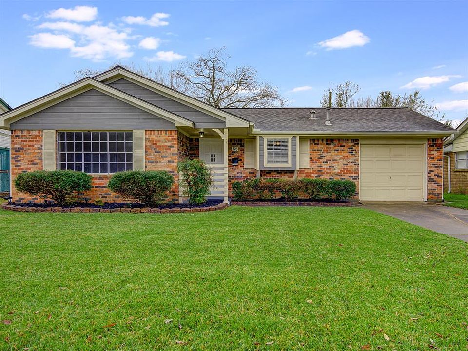 1st image of 326 Ellen Dr