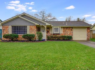 326 Ellen Dr, Deer Park, TX 77536
