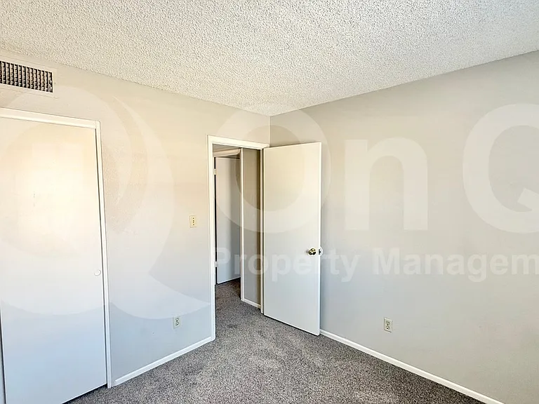 600 S Dobson Rd #41 — Photo 17