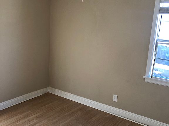 2nd image of 6819.25 Bear Avenue Bell Cir #19.25