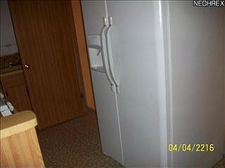 3rd image of 304 E 280th St