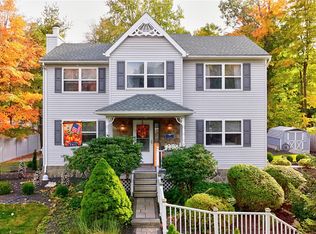 7 Laura Road, Monroe, NY 10950