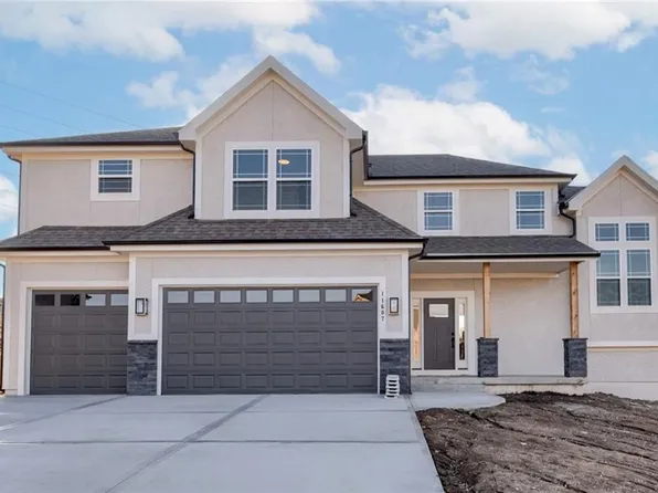 9070 Freedom Cir, Lenexa, KS 66227