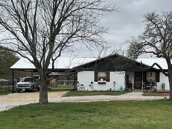 352 Seaberry Loop, Graham, TX 76450