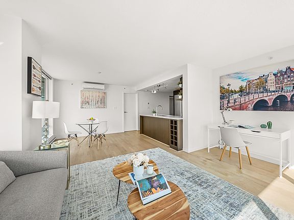 5th image of 7988 Ackroyd Rd #1213