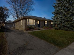 3508 S Kennedy Dr, Sturtevant, WI 53177