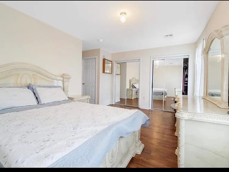 152 Virginia Ave — Photo 10