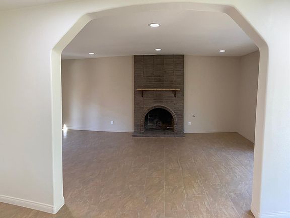 4th image of 6645 Bonnie View Dr