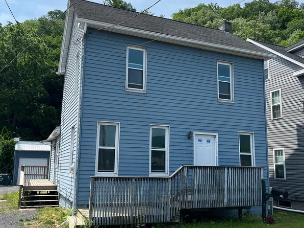 302 Vermont Ave, Burnham, PA 17009