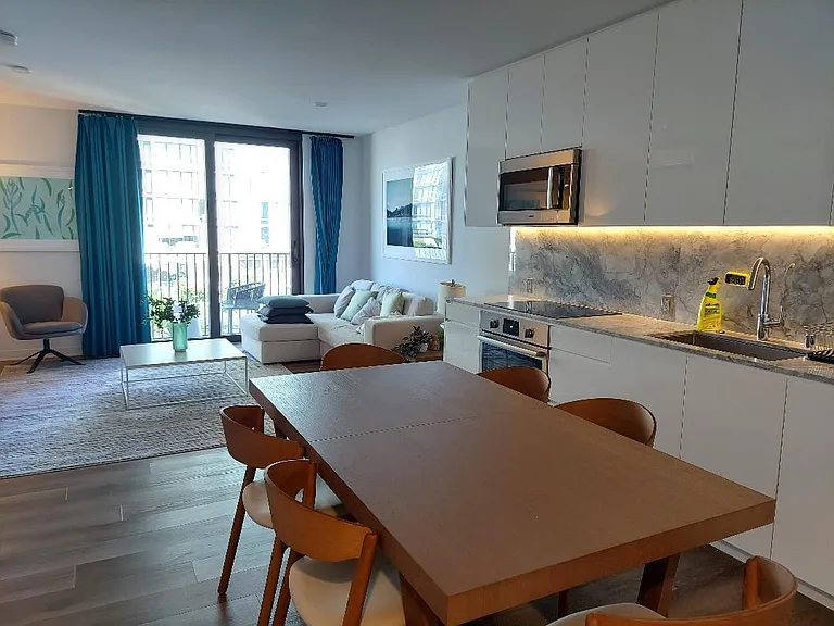 987 Queen St #1008 — Photo 8