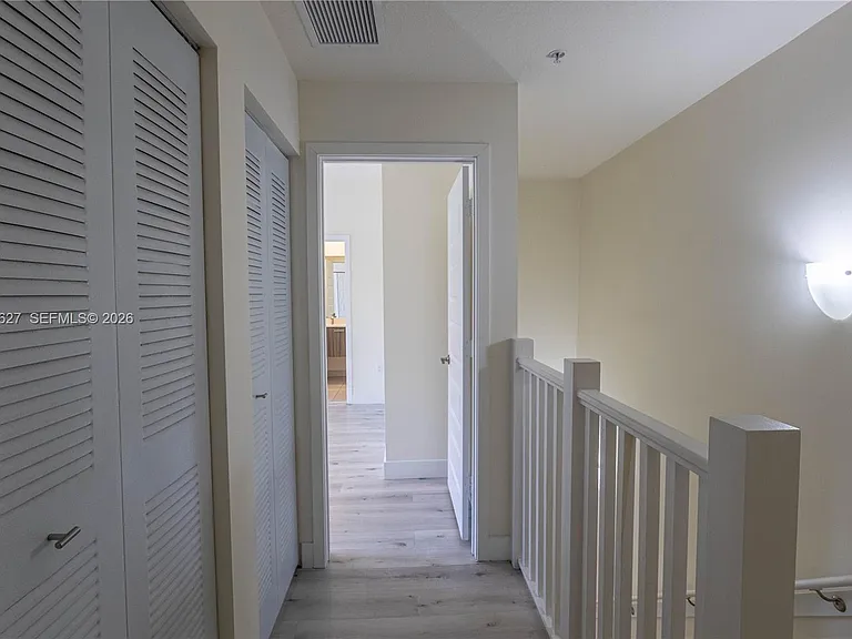 10407 NW 82nd St #14 — Photo 15