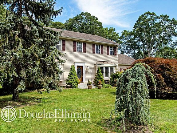 4th image of 44 Forest Dr