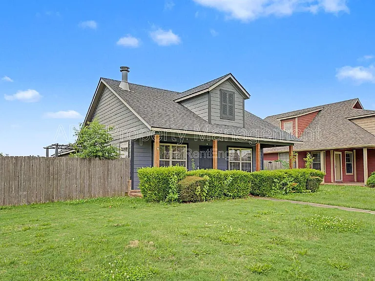 3801 SW Gibson Ave — Photo 19