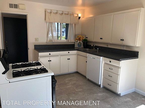 5th image of 807 Nectarine Ave