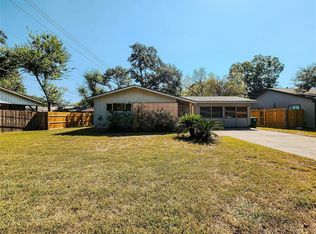 9507 Vogue Ln, Houston, TX 77080