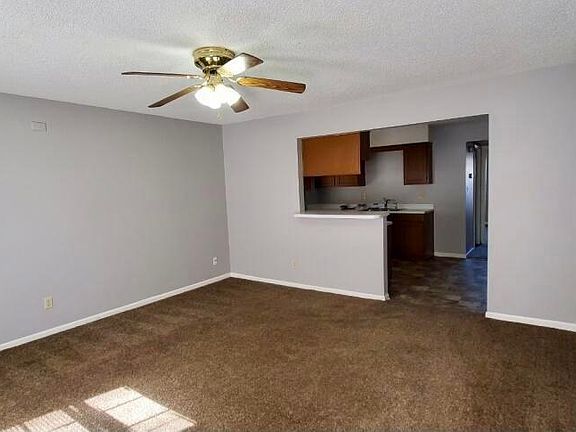 3rd image of 401 NW 3rd St APT A