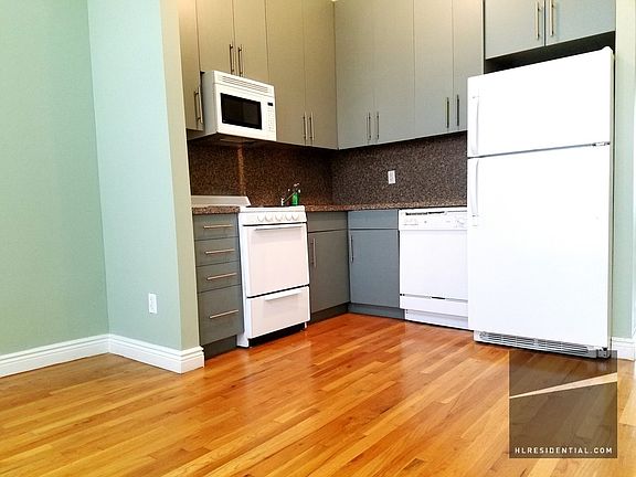 2nd image of 2835 49th St #Two