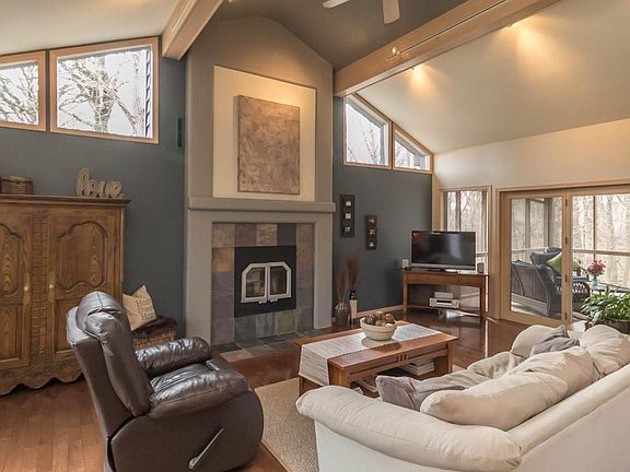 4th image of 7211 Bantry Ct