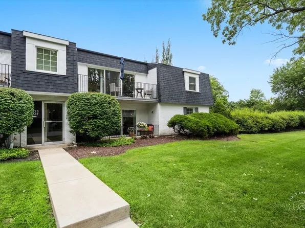 1125 Royal Saint George Dr APT 105, Naperville, IL 60563