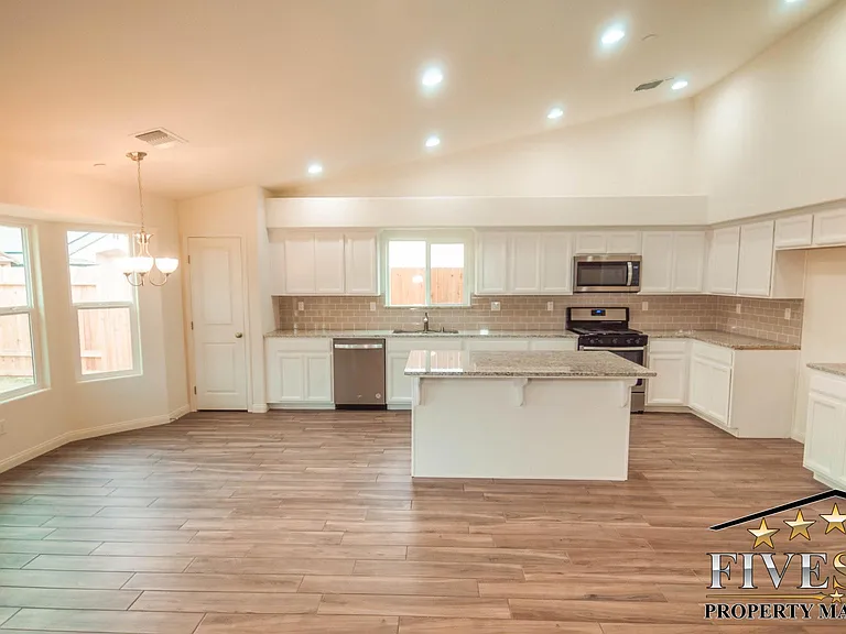 4206 Gabbro Ct — Photo 5