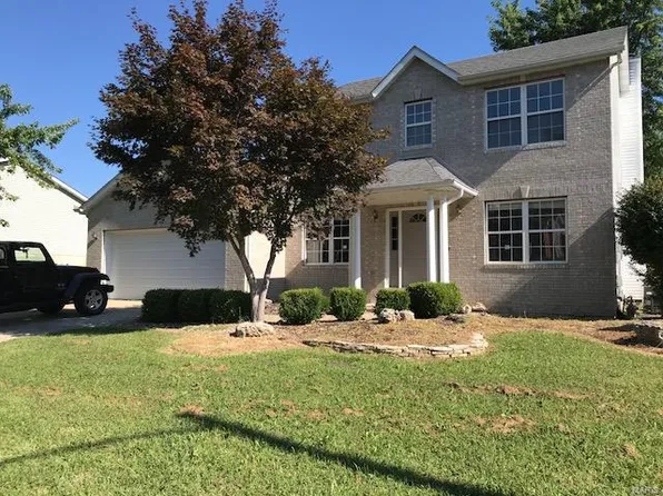 18 Autumn Glen Dr, Glen Carbon, IL 62034