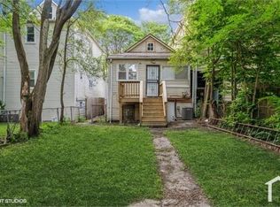 2823 E 93rd St, Chicago, IL 60617