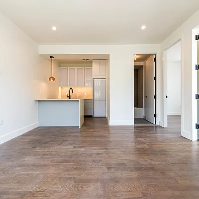 Rented by Nooklyn NYC LLC | media 12