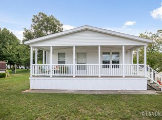 1946 Spyglass Trl, Muskegon, MI 49442