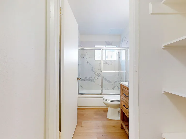 1520 Castro St — Photo 14